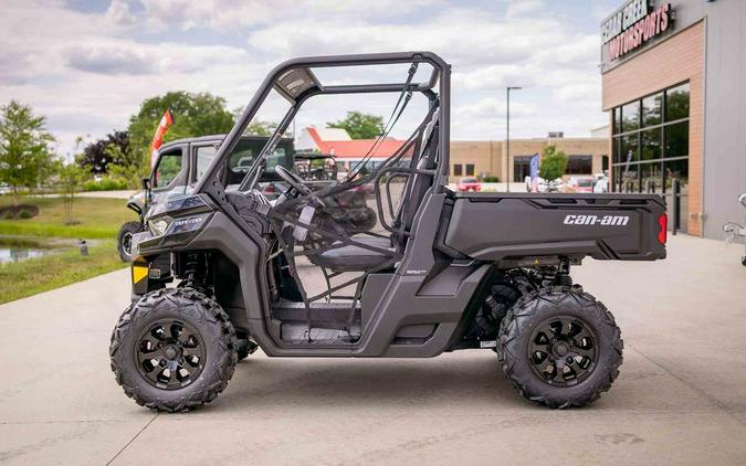 2026 Can-Am® Defender DPS HD9 Stealth Black