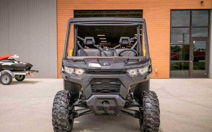 2026 Can-Am® Defender DPS HD9 Stealth Black