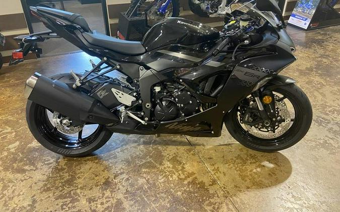 2027 Kawasaki Ninja® ZX™-6R ABS
