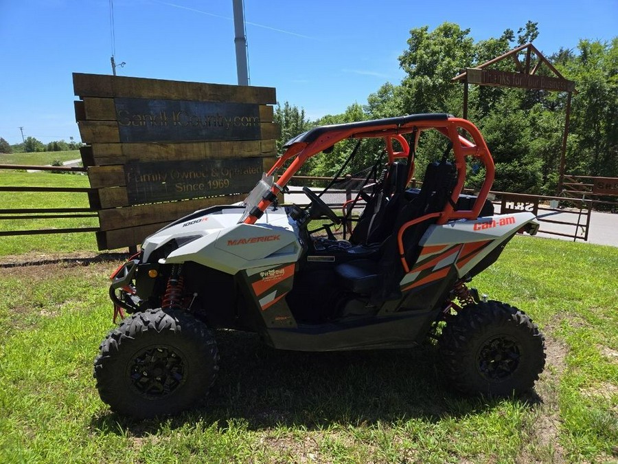 2017 Can-Am® Maverick 1000R