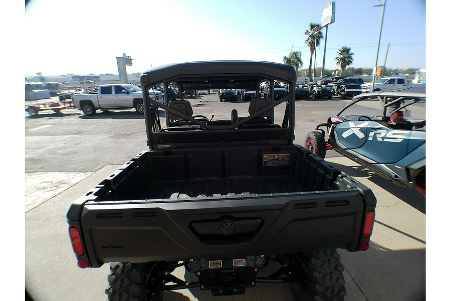 2025 Can-Am DEF MAX TEX