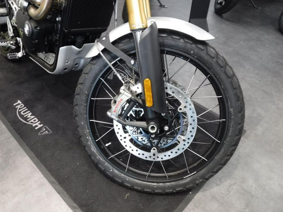 New 2025 Triumph Scrambler 1200 XE Motorcycle in Kansas City, MO