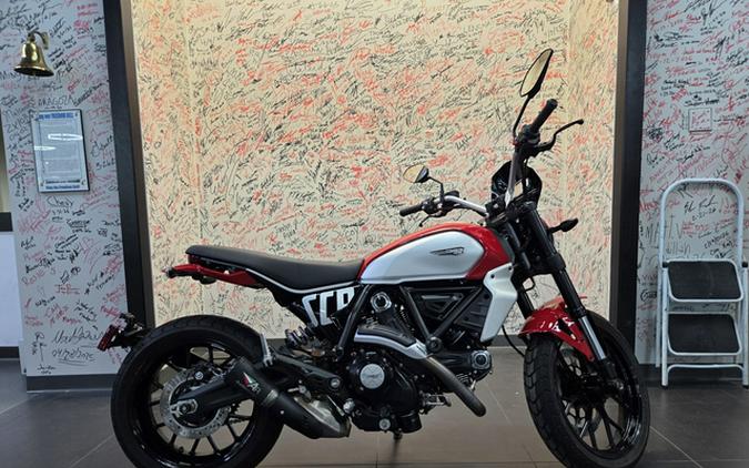 2024 Ducati Scrambler Icon