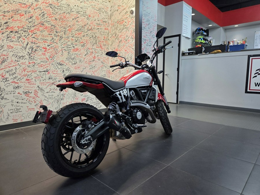 2024 Ducati Scrambler Icon