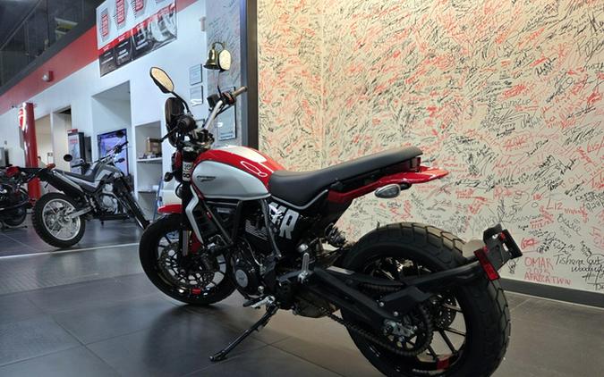 2024 Ducati Scrambler Icon