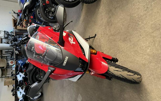 2026 YAMAHA YZF R7 70TH ANNIVERSARY EDITION