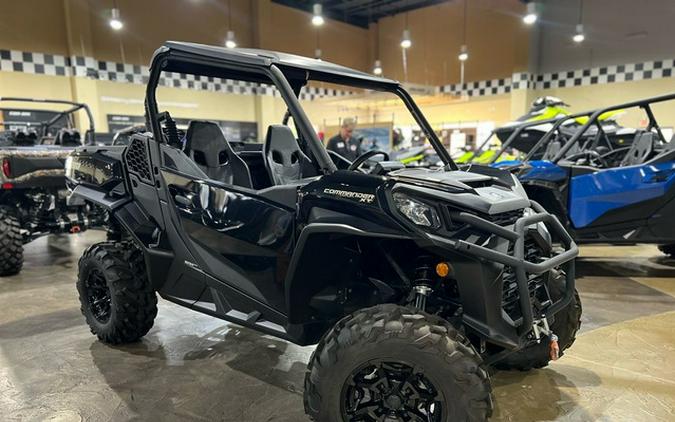 2023 Can-Am Commander XT 700