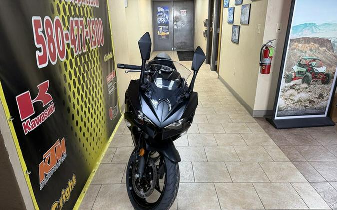 2026 Kawasaki Ninja 500 Metallic Flat Spark Black