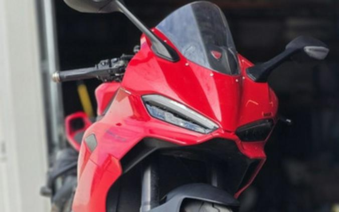 2025 Ducati Panigale V2 S