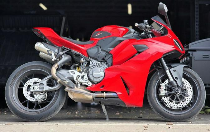 2025 Ducati Panigale V2 S