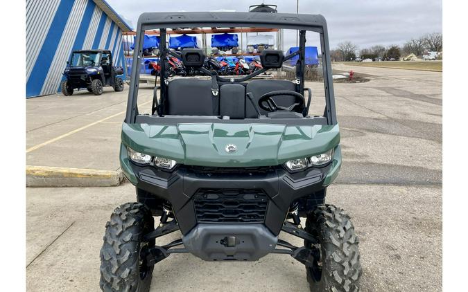 2023 Can-Am Defender DPS HD10