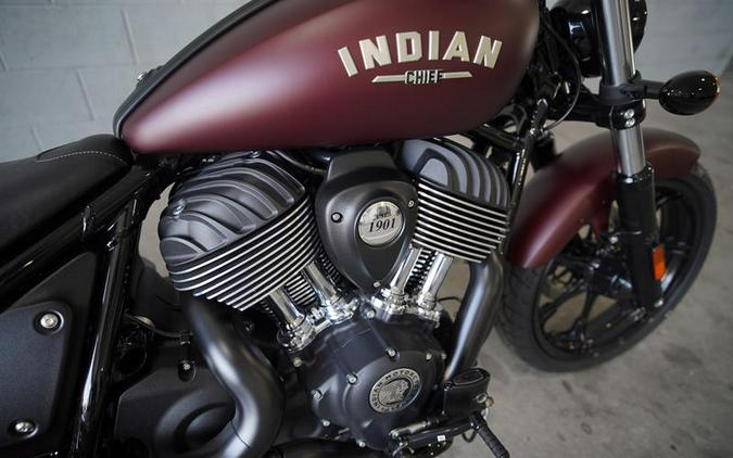 2024 Indian Motorcycle® Chief ABS Maroon Metallic Smoke