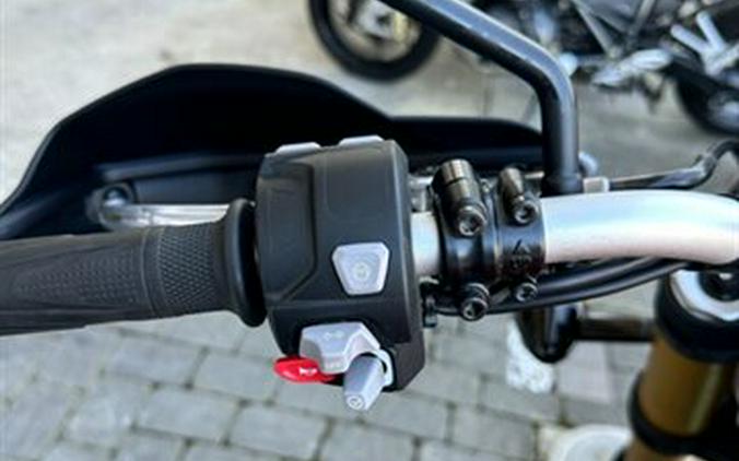 2025 Triumph Scrambler 1200 XE