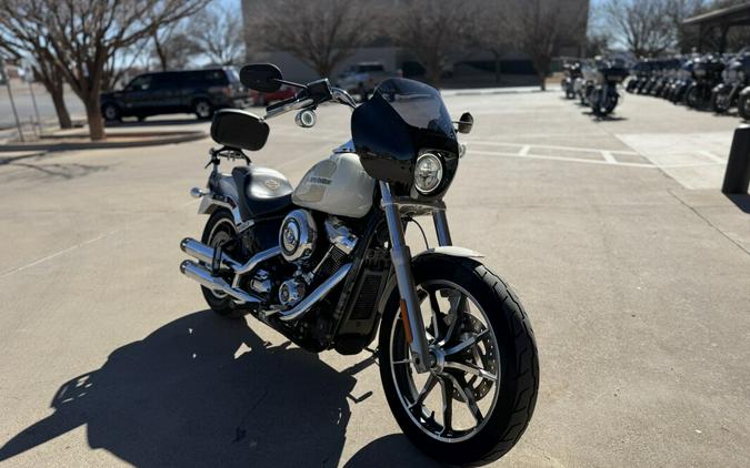 2018 Harley-Davidson® Low Rider® Bonneville Salt Pearl
