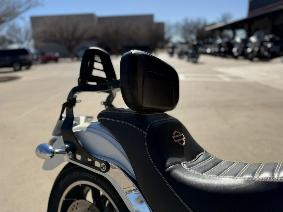 2018 Harley-Davidson® Low Rider® Bonneville Salt Pearl