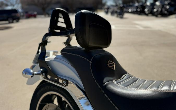 2018 Harley-Davidson® Low Rider® Bonneville Salt Pearl