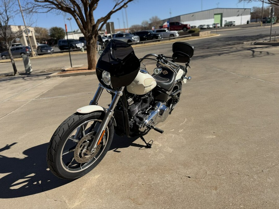 2018 Harley-Davidson® Low Rider® Bonneville Salt Pearl