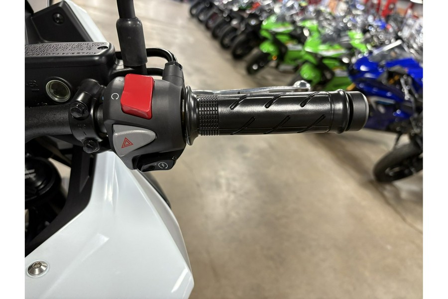 2025 Honda NX 500 ABS