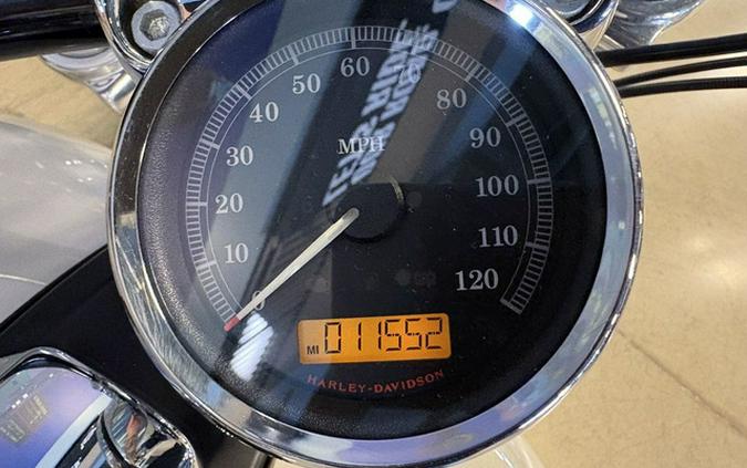 2014 Harley-Davidson Softail FXSB - Breakout