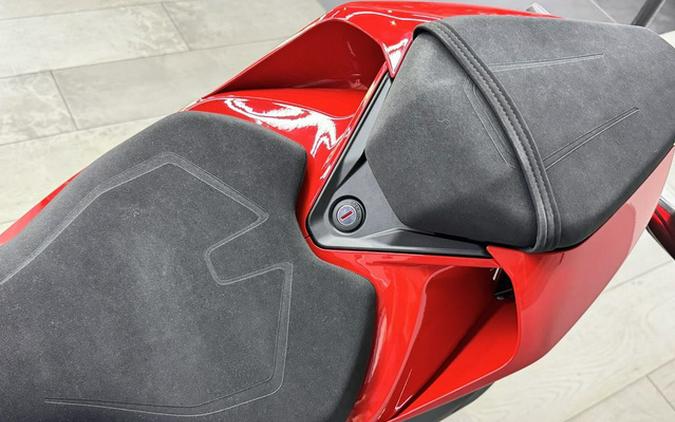 2026 Ducati Panigale V2