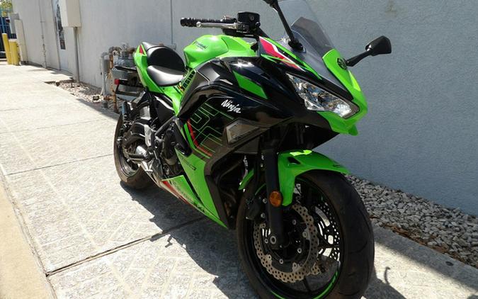2023 Kawasaki Ninja 650 KRT Edition