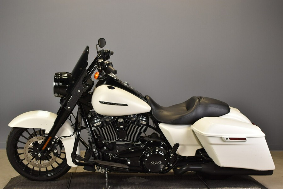 2019 Harley-Davidson Road King Special