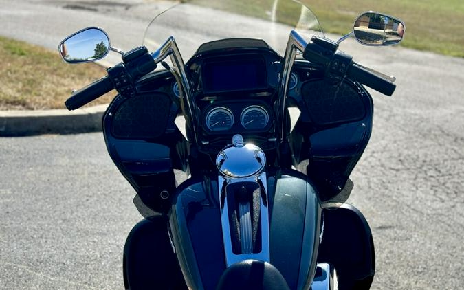 2020 Harley-Davidson Road Glide Limited Silver Pine/Spruce