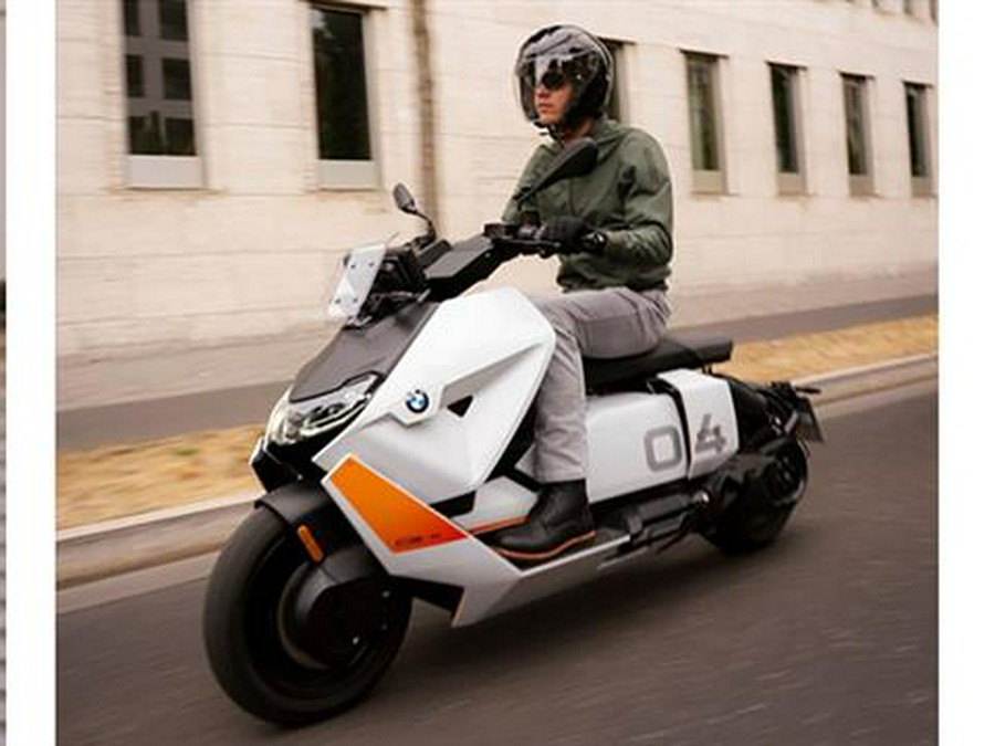 2025 BMW CE 04