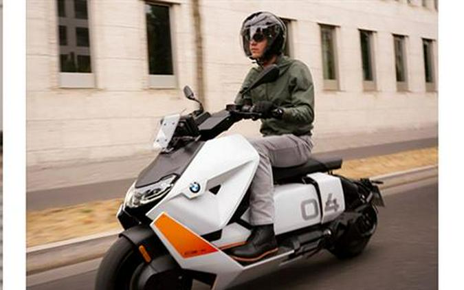 2025 BMW CE 04