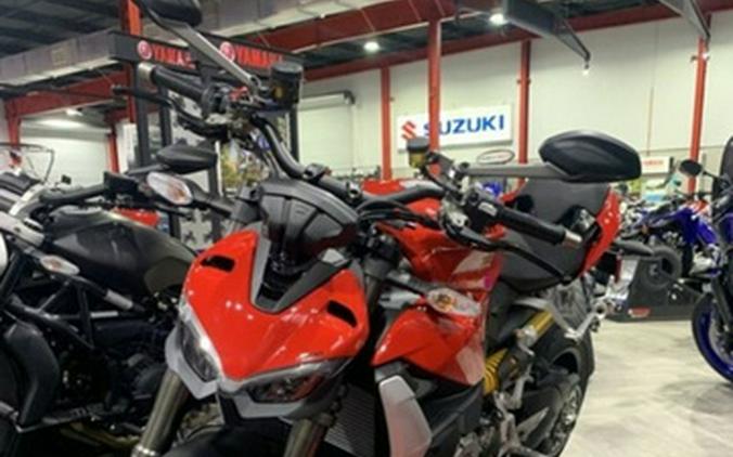 2023 Ducati Streetfighter V2 Ducati Red