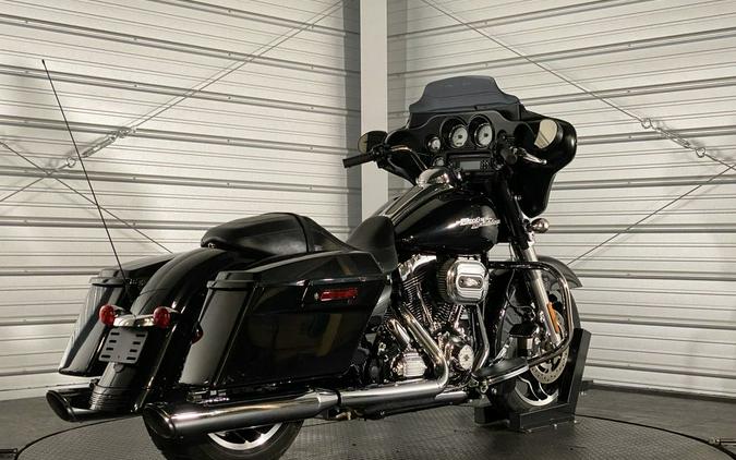 2013 Harley-Davidson® FLHX - Street Glide®