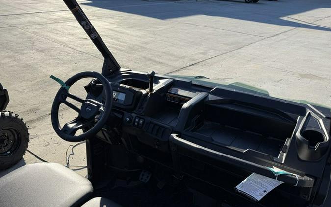 2026 Can-Am Defender MAX DPS HD7 Compass Green