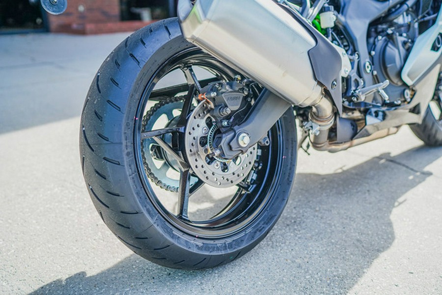 2026 Kawasaki Ninja ZX-4RR ABS