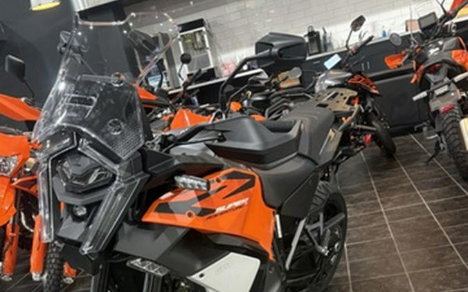 2027 KTM 1390 Super Adventure S EVO