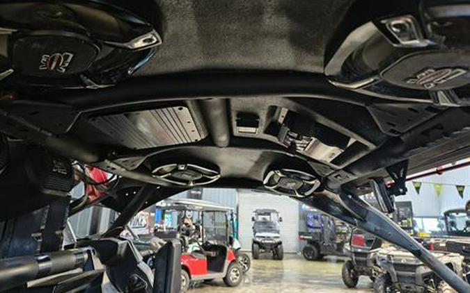 2017 Can-Am Maverick X3 X ds Turbo R