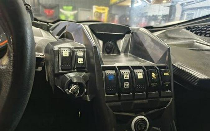2017 Can-Am Maverick X3 X ds Turbo R