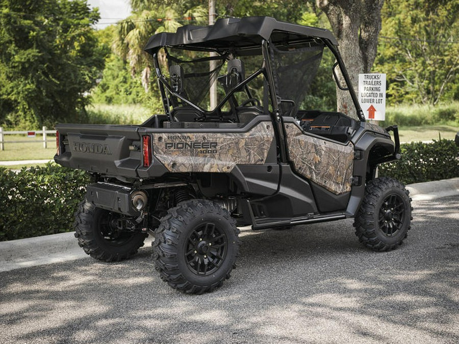 2023 Honda® Pioneer 1000 Forest