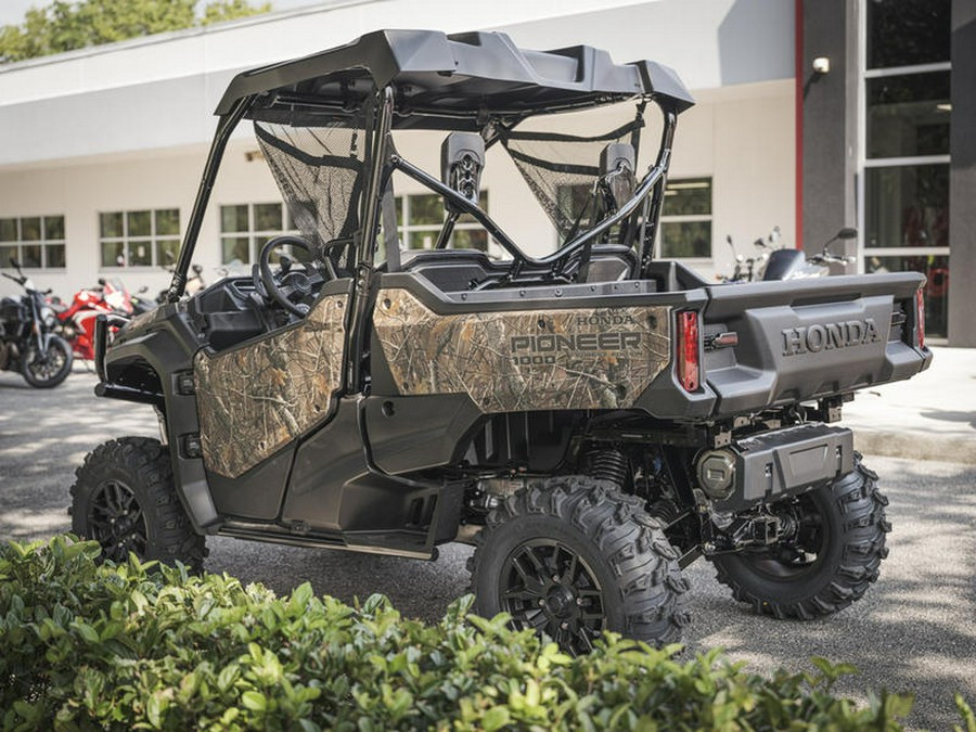 2023 Honda® Pioneer 1000 Forest