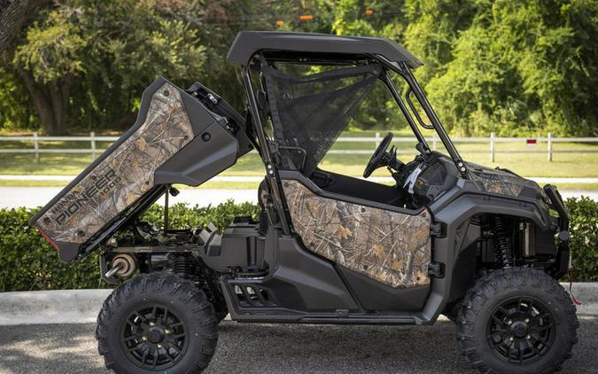 2023 Honda® Pioneer 1000 Forest