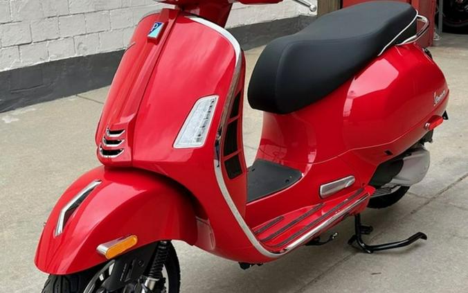 2024 Vespa GTS Super 300