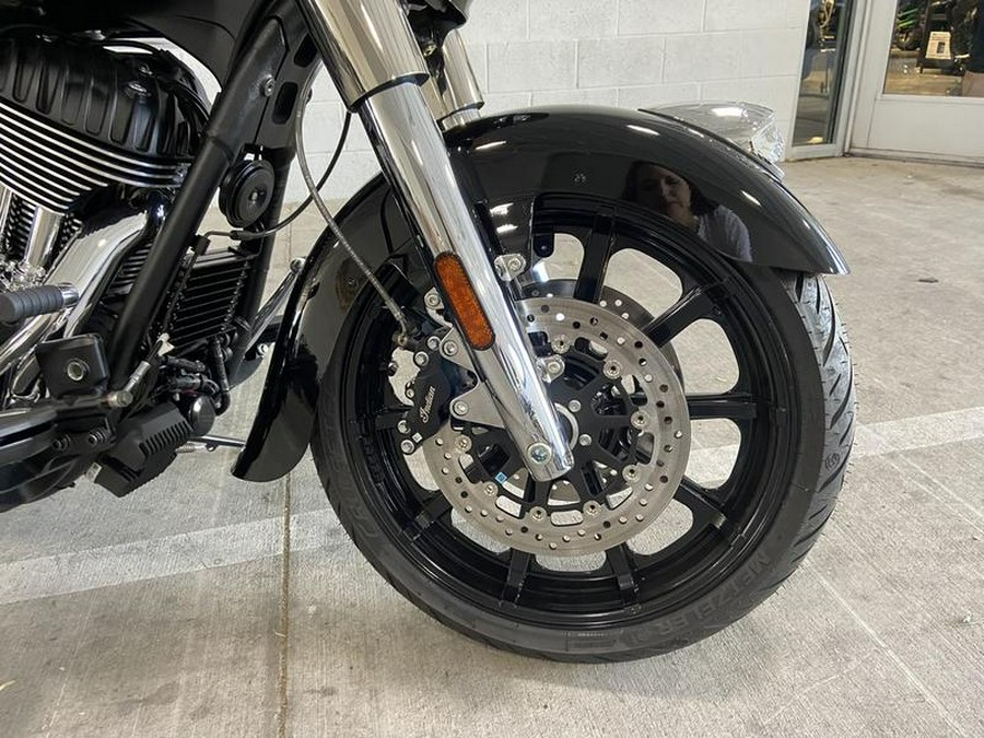 2024 Indian Motorcycle® Chieftain® Black Metallic