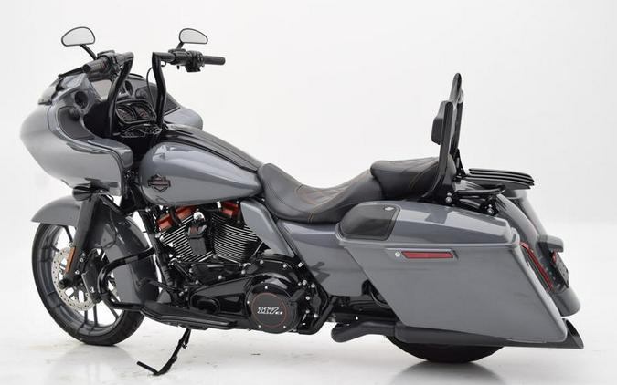 2018 Harley-Davidson® FLTRXSE - CVO™ Road Glide®