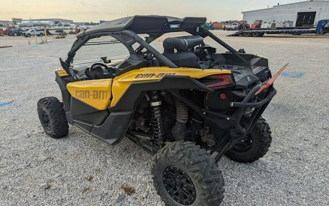 2017 Can-Am® Maverick X3 XDS Turbo R