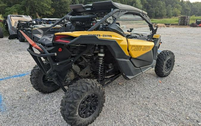 2017 Can-Am® Maverick X3 XDS Turbo R