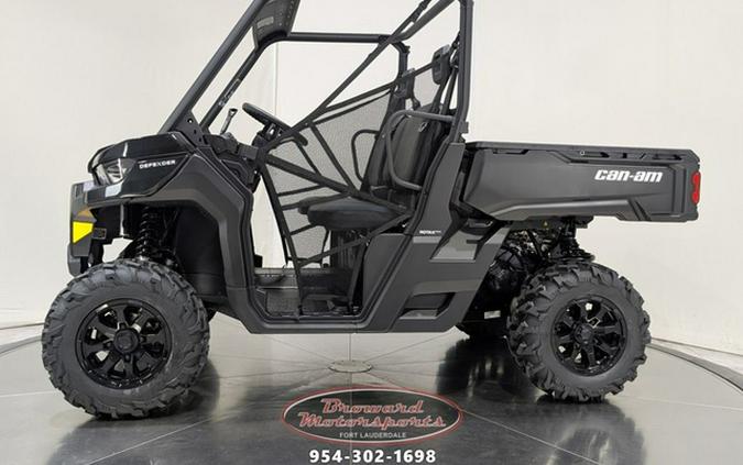 2025 Can-Am Defender DPS HD10