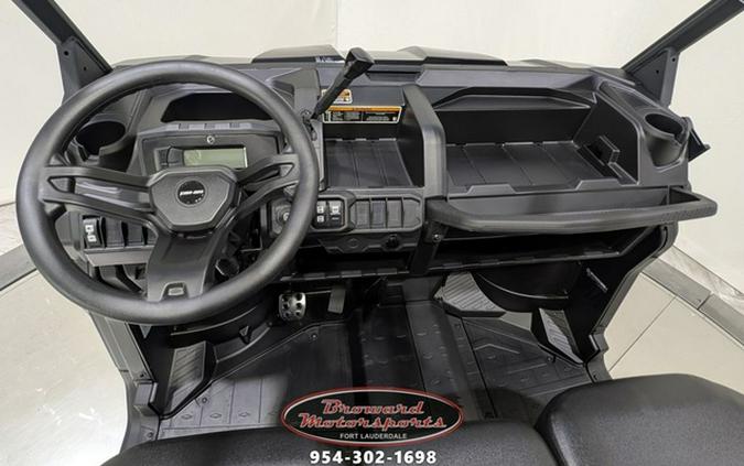 2025 Can-Am Defender DPS HD10