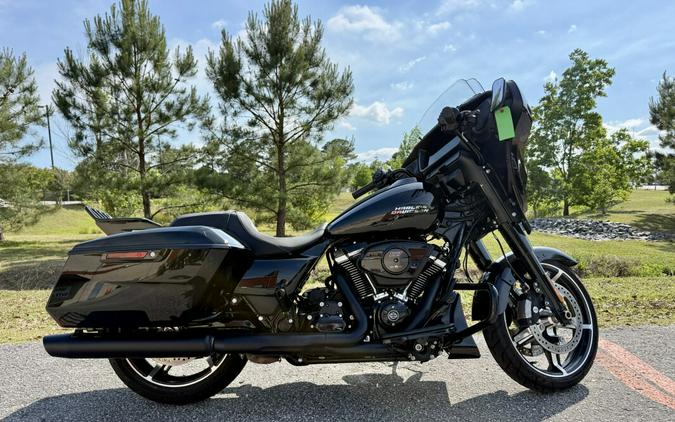 2024 Harley-Davidson® Street Glide® FLHX