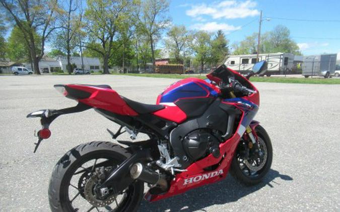 2022 Honda CBR1000RR ABS