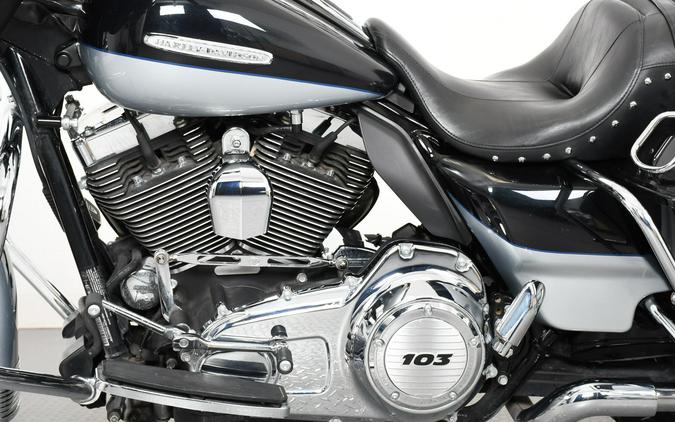 2013 Harley-Davidson FLHTK Electra Glide® Ultra Limited