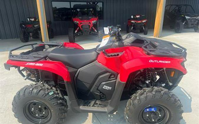 2024 Can-Am Outlander DPS 700